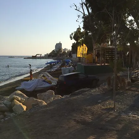 Billis 公寓 *